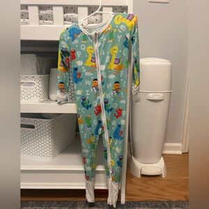 Little Sleepies Sesame Street Zippy